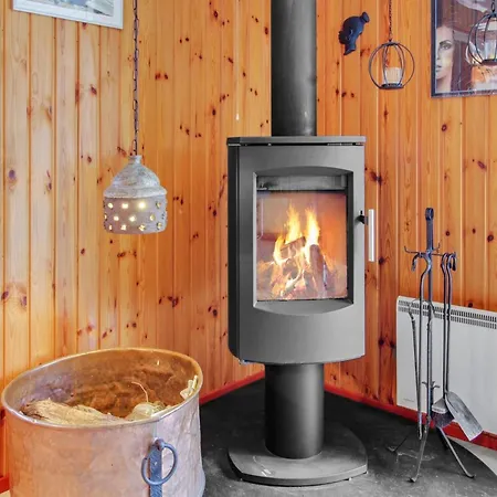 Holiday home Gunsten - 2-3km From The Sea By Interhome