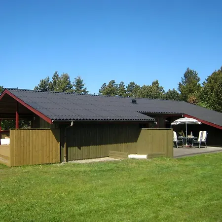 Casa vacanze Gunsten - 2-3km From The Sea By Interhome *