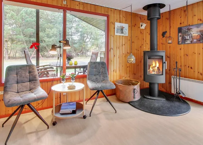 Holiday home Gunsten - 2-3km From The Sea By Interhome *