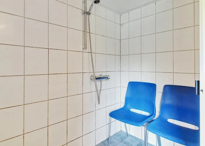 Holiday home Gunsten - 2-3km From The Sea By Interhome Henne Strand